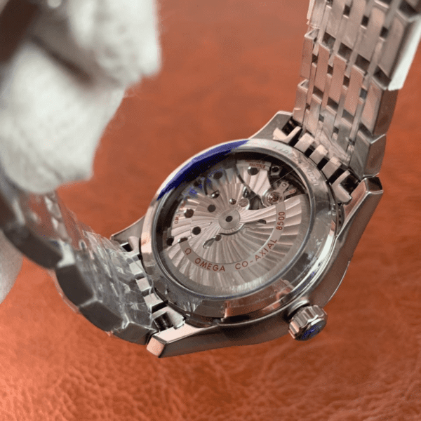 omega replica suizo