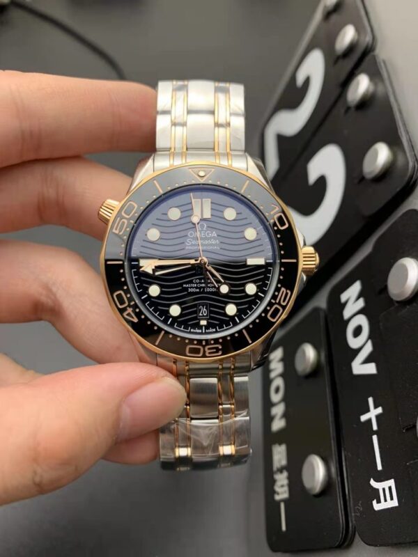 omega super clon