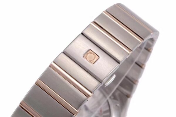 omega super clon