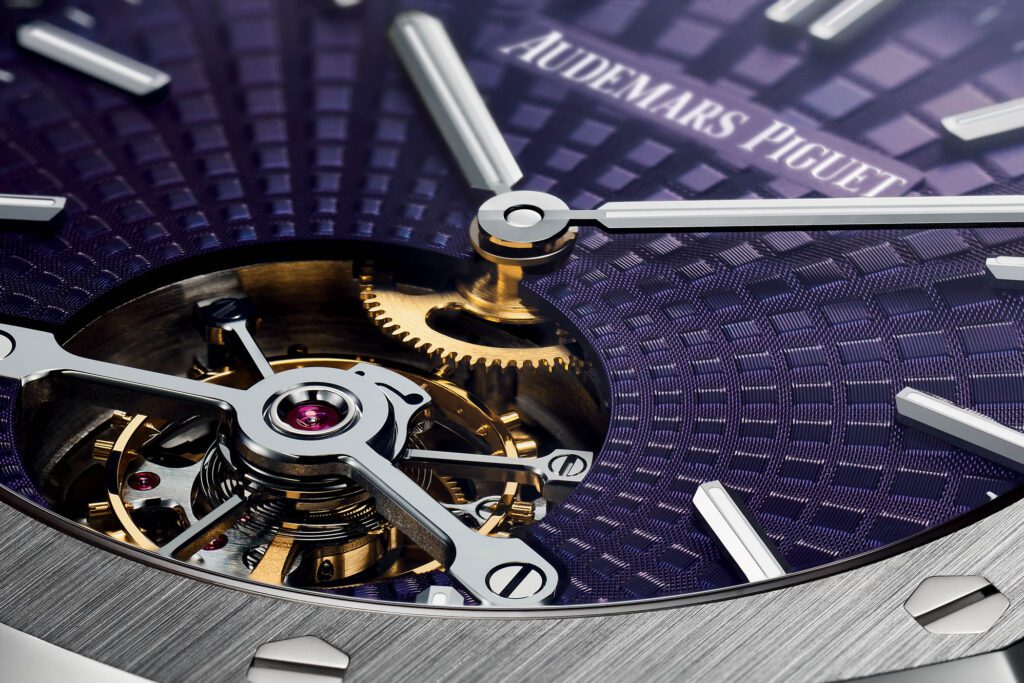 Audemars-Piguet-Royal-Oak-Extra-Thin-Tourbillon-Tapisserie-Evolutive-26522-SIHH-2018-2