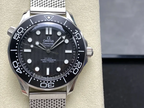 omega replica super clon