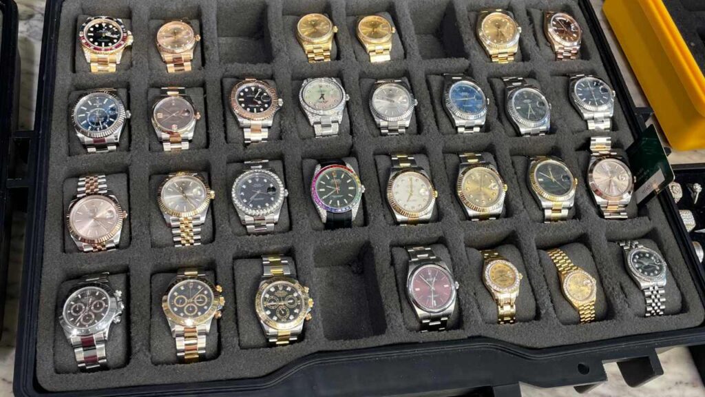 Men_s_Bust_Down_Rolex