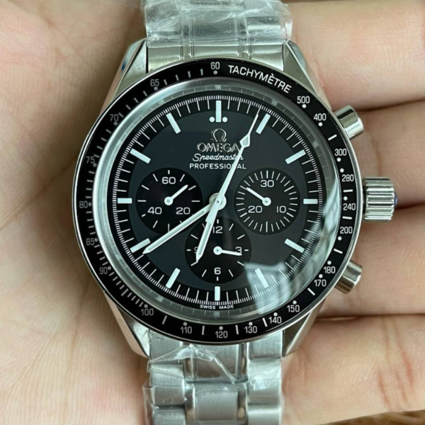 omega réplica